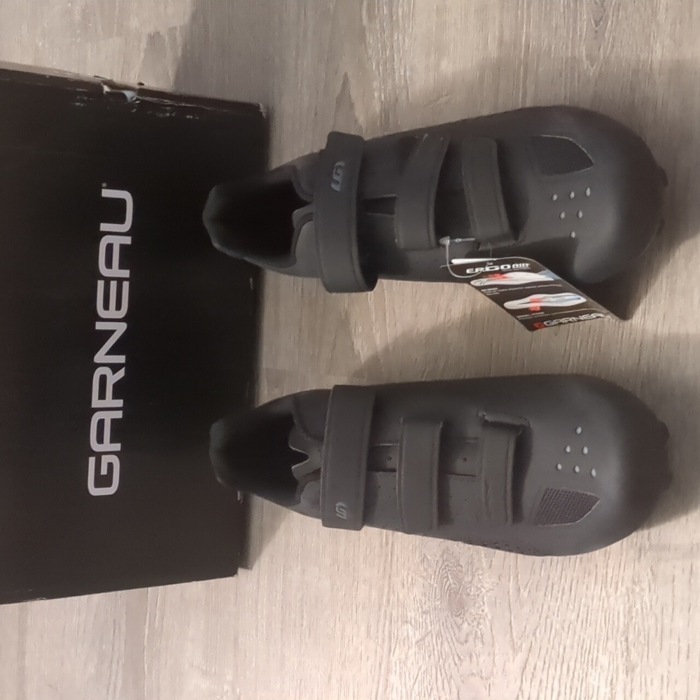 Garneau chrome II cycling shoes size 11.5